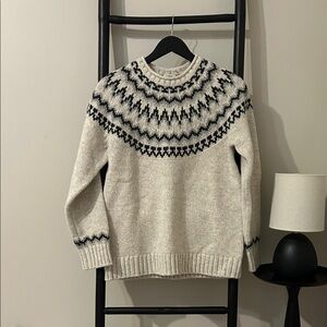 L.L. Bean Vintage Wool Cream and Black Patterned Sweater